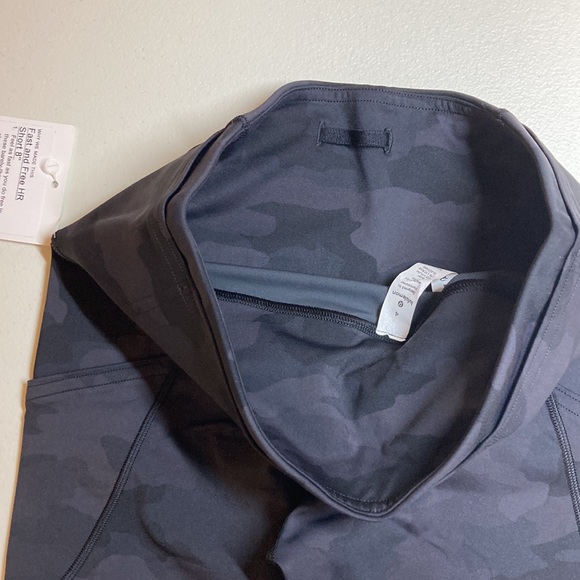 Lululemon Fast and Free Short 8” Black Camo 4 - Picture 4 of 6
